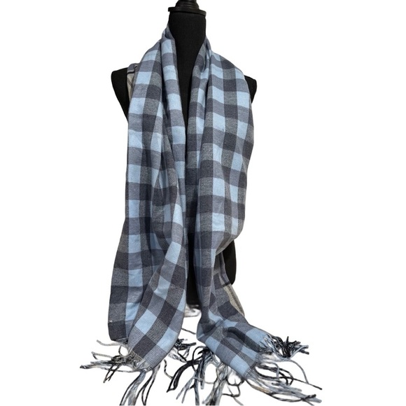 Super Soft & Cozy Double sided Plaid & Checked Pattern Blue Toned Long Scarf NEW - Picture 7 of 17